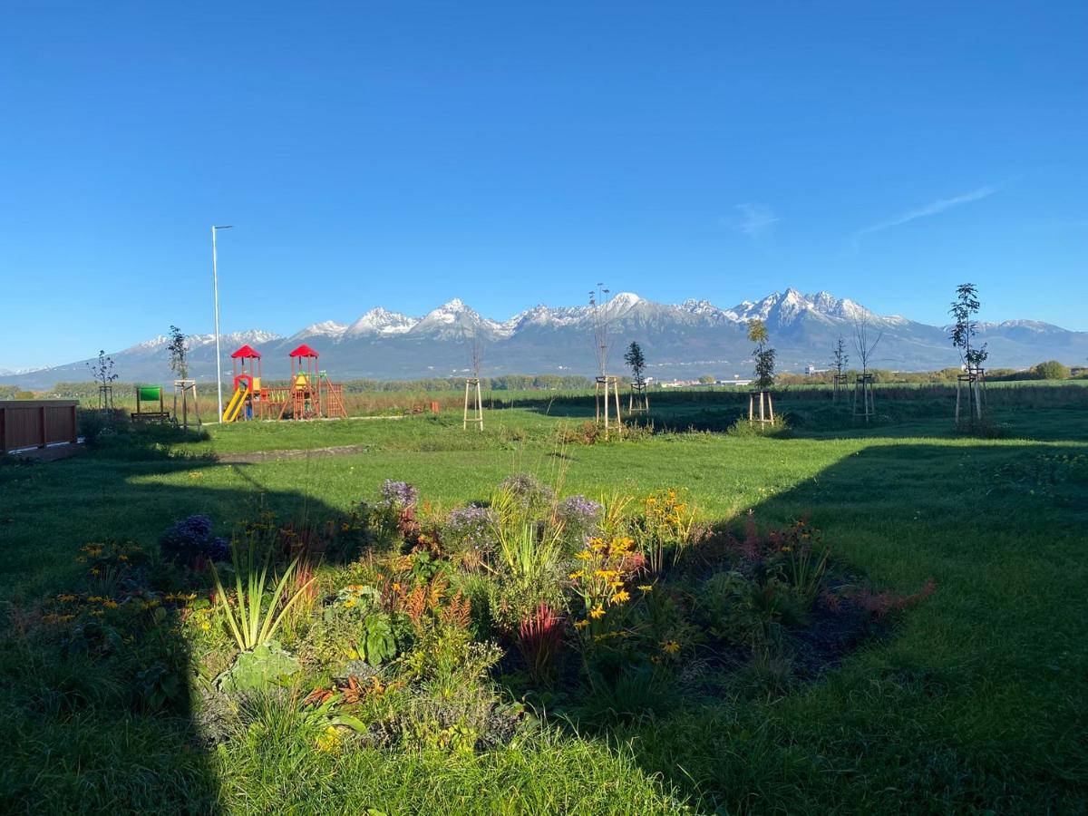 Moderny Apartman S Vyhladom Na Vysoke Tatry Poprad Exterior foto